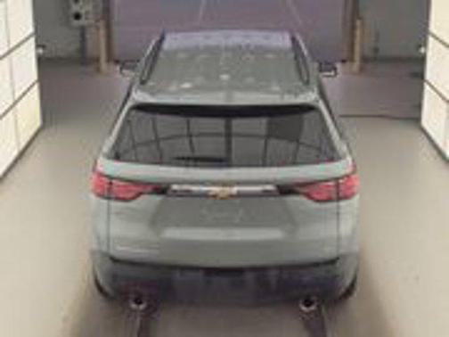 Sterling Gray Metallic 2023 Chevrolet Traverse LT Leather