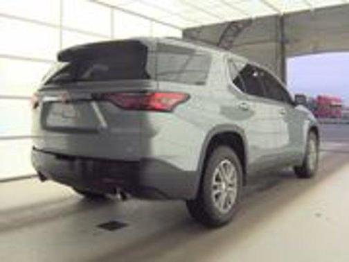 Sterling Gray Metallic 2023 Chevrolet Traverse LT Leather