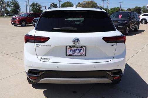 Summit White 2023 Buick Envision Preferred