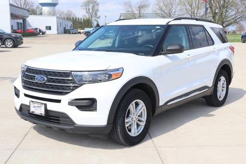 White 2024 Ford Explorer XLT
