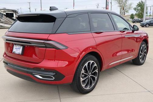 2024 Lincoln Nautilus Reserve