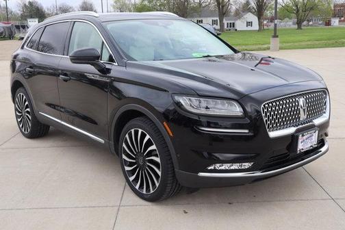 2022 Lincoln Nautilus Black Label