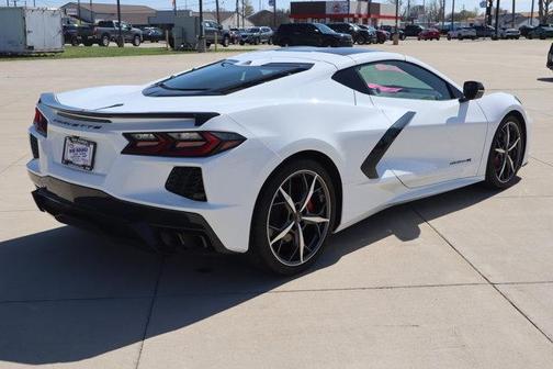 2023 Chevrolet Corvette Stingray w/2LT