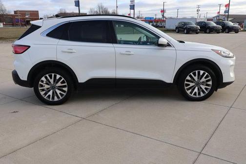 2021 Ford Escape Titanium