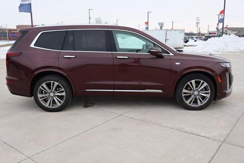 2022 Cadillac XT6 Premium Luxury FWD