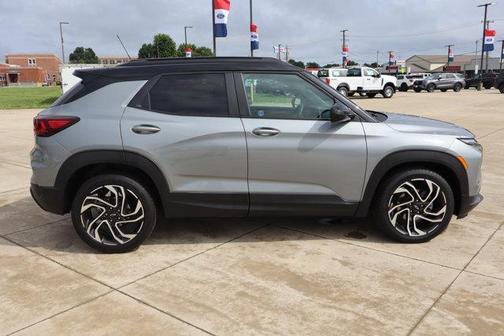 Sterling Gray Metallic 2025 Chevrolet Trailblazer RS