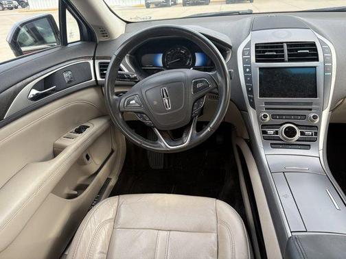 2017 Lincoln MKZ Hybrid Reserve