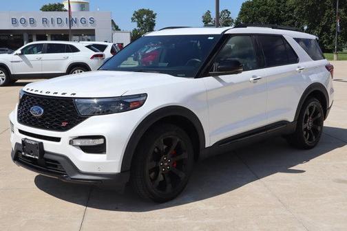 Star White 2022 Ford Explorer ST