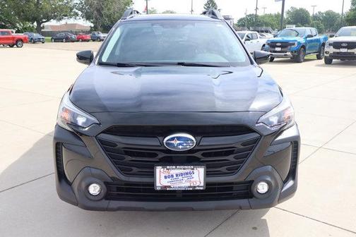 Crystal Black Silica 2023 Subaru Outback Onyx Edition