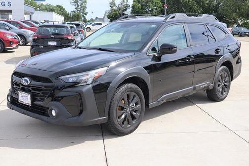 Crystal Black Silica 2023 Subaru Outback Onyx Edition