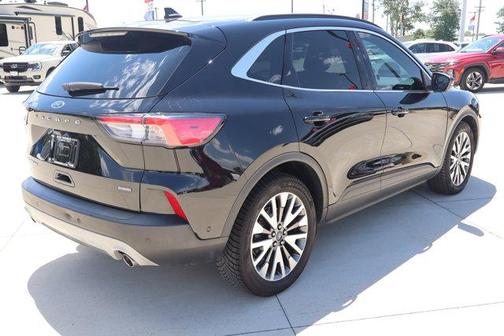 2020 Ford Escape Titanium Hybrid