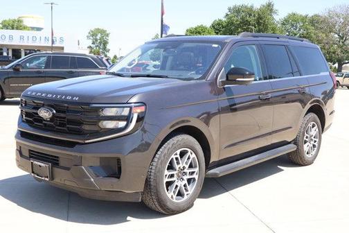 Gray 2025 Ford Expedition Active