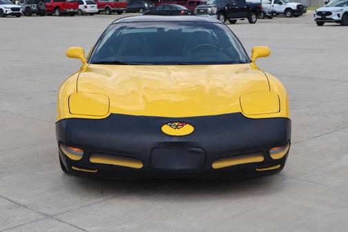 2000 Chevrolet Corvette Base