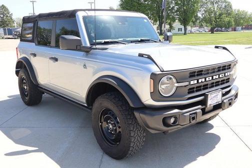 Silver 2022 Ford Bronco Black Diamond