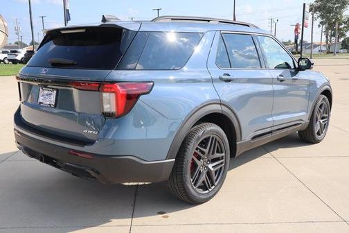 Vapor Blue 2026 Ford Explorer ST-Line