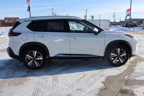 2023 Nissan Rogue Platinum