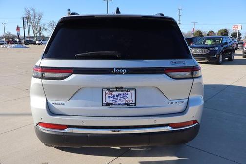 2022 Jeep Grand Cherokee Limited