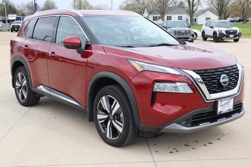 2022 Nissan Rogue SL