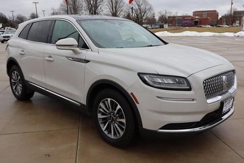 2022 Lincoln Nautilus Reserve