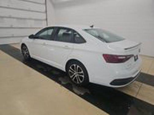 Pure White 2024 Volkswagen Jetta 1.5T Sport