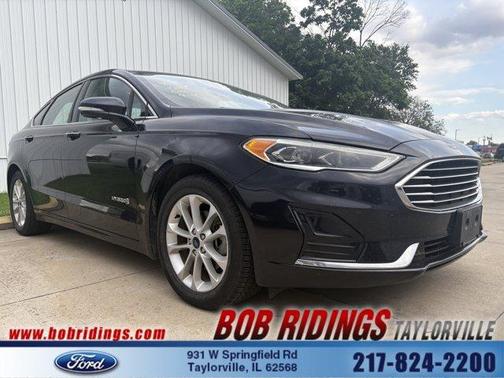 Black 2019 Ford Fusion Hybrid SEL