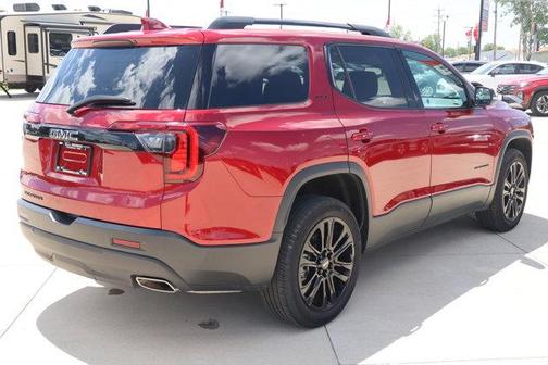 Volcanic Red 2023 GMC Acadia SLT