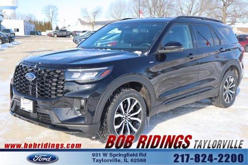 2025 Ford Explorer ST-Line