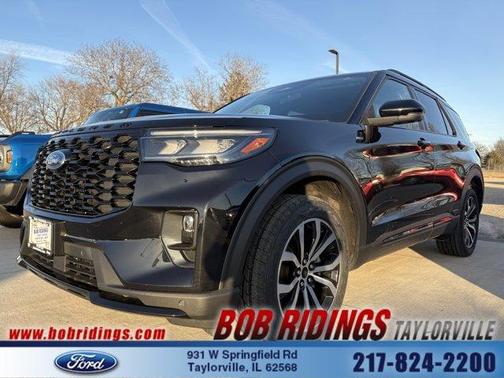 2025 Ford Explorer ST-Line