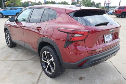 Crimson Metallic 2024 Chevrolet Trax 1RS