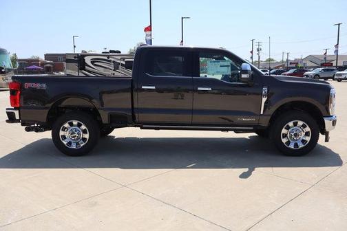 2025 Ford F-350 Lariat Super Duty