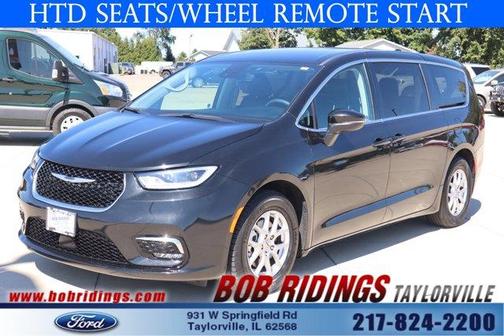 2023 Chrysler Pacifica Touring-L