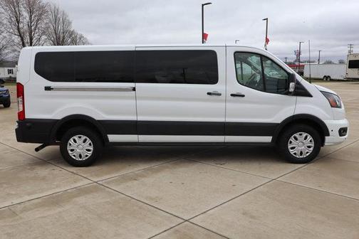 2024 Ford Transit-350 XLT
