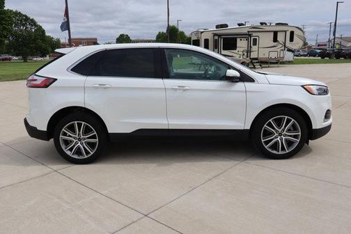 White 2024 Ford Edge Titanium
