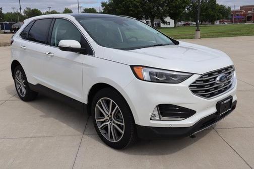 White 2024 Ford Edge Titanium