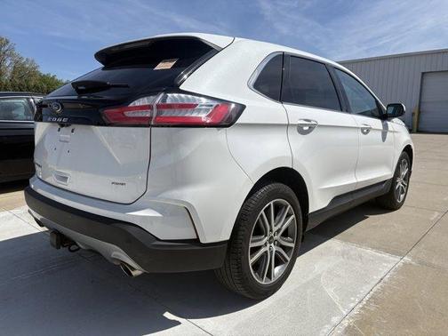 White 2024 Ford Edge Titanium