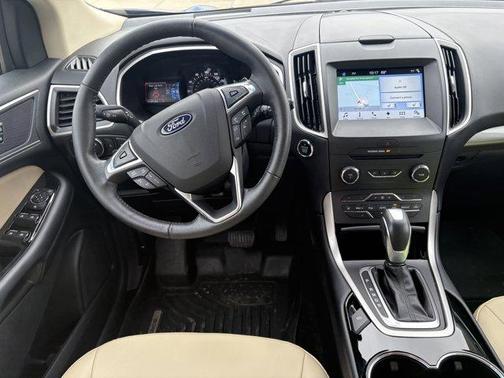 Blue 2018 Ford Edge SEL