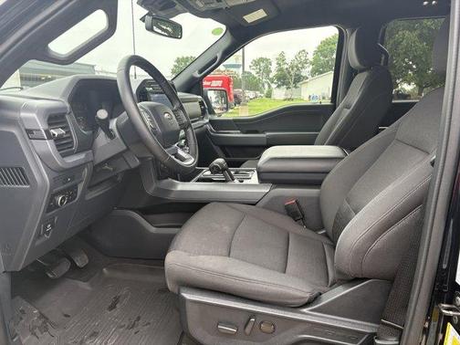 Black 2025 Ford F-150 XLT