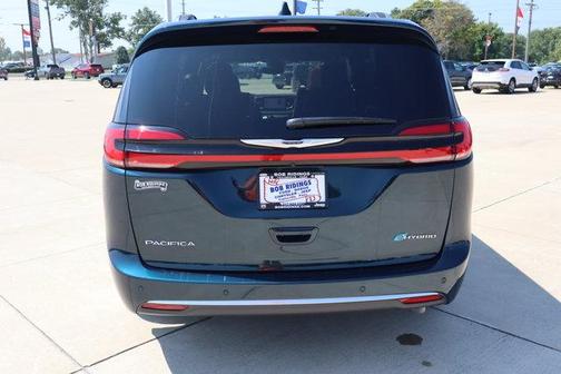 Fathom Blue Pearlcoat 2025 Chrysler Pacifica Hybrid Pinnacle