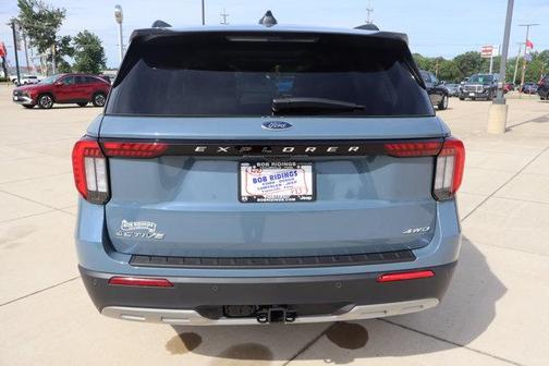 Medium Blue Metallic 2026 Ford Explorer Active