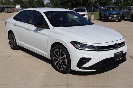 Pure White 2025 Volkswagen Jetta 1.5T Sport