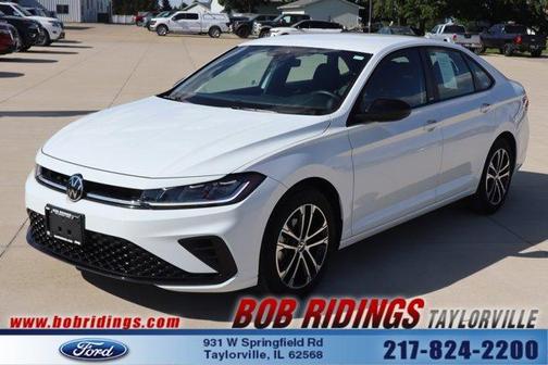 Pure White 2025 Volkswagen Jetta 1.5T Sport