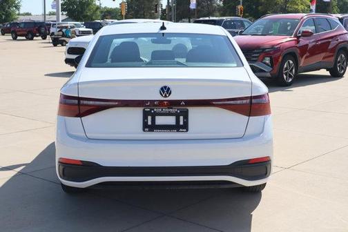 Pure White 2025 Volkswagen Jetta 1.5T Sport
