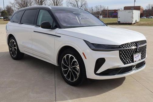 2024 Lincoln Nautilus Reserve