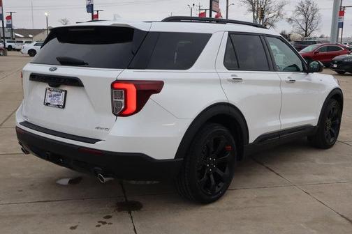 2023 Ford Explorer ST-Line