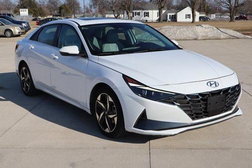 2021 Hyundai ELANTRA Limited