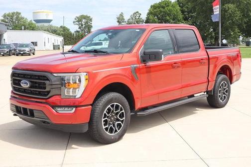 Red 2023 Ford F-150 XLT