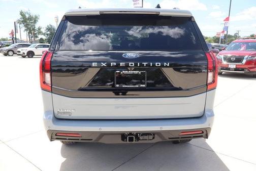 Glacier Gray 2026 Ford Expedition Active