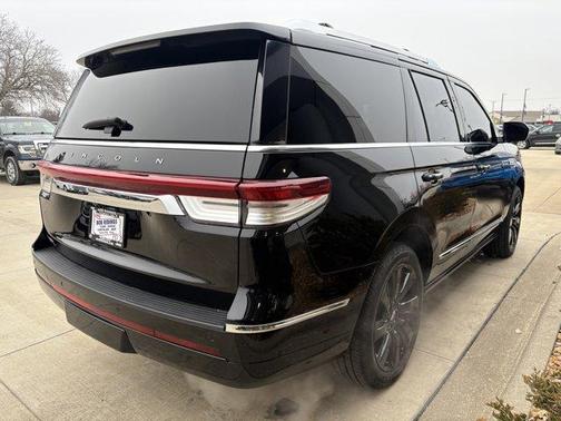 2024 Lincoln Navigator Reserve