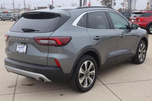 2025 Ford Escape Platinum