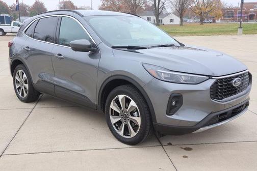 2025 Ford Escape Platinum